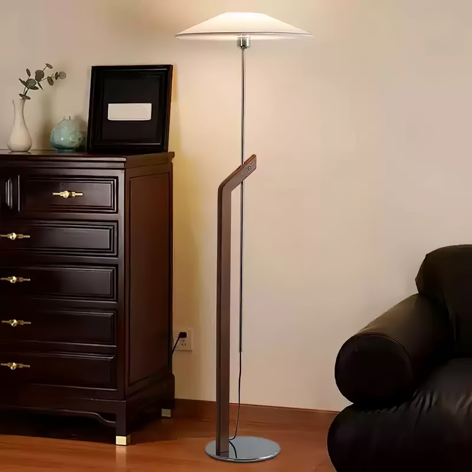 Oazera Floor Lamp