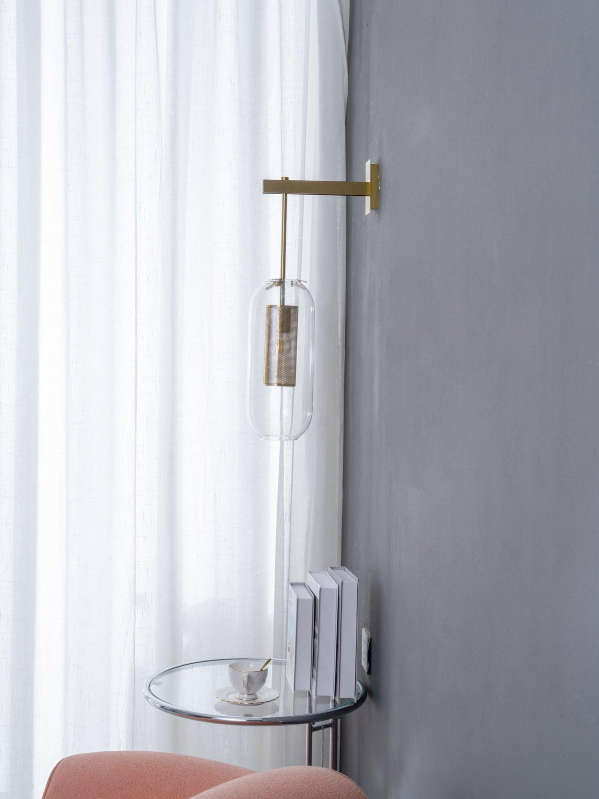 Tormula Globe Wall Light