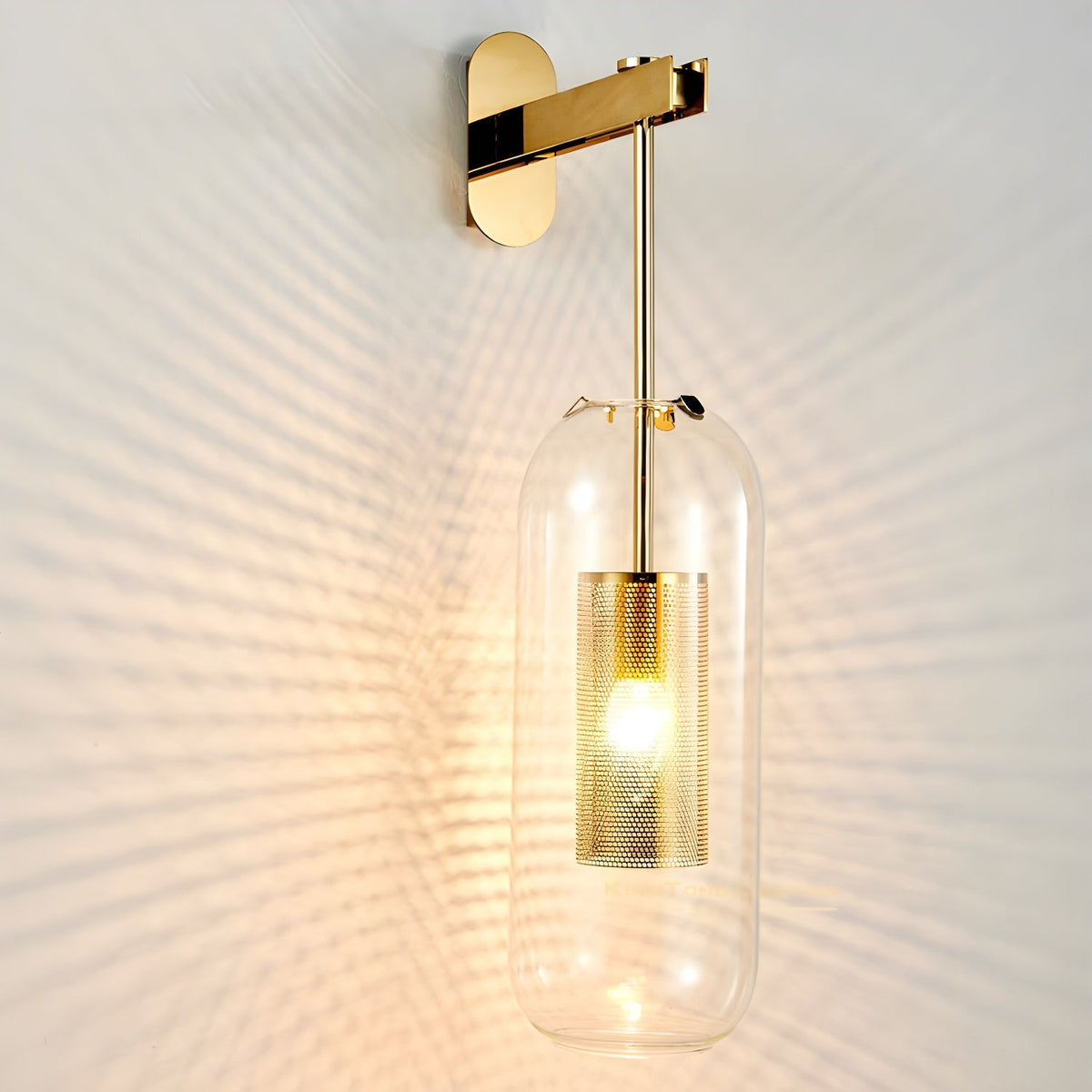 Tormula Globe Wall Light