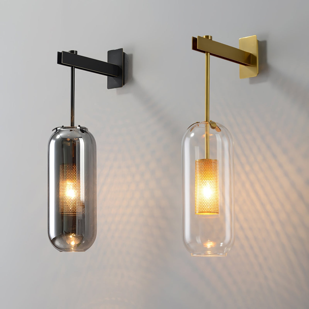 Tormula Globe Wall Light