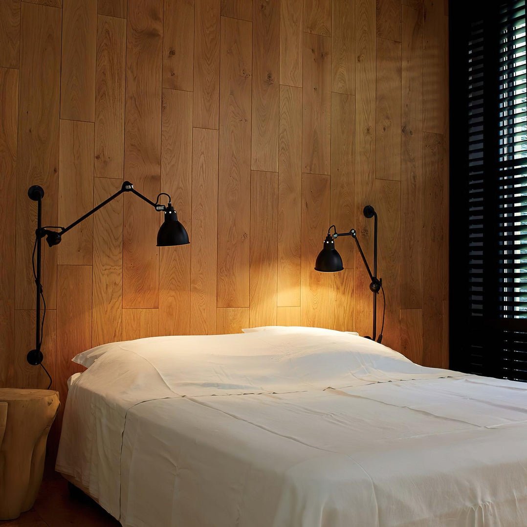 Vesino Wall Light