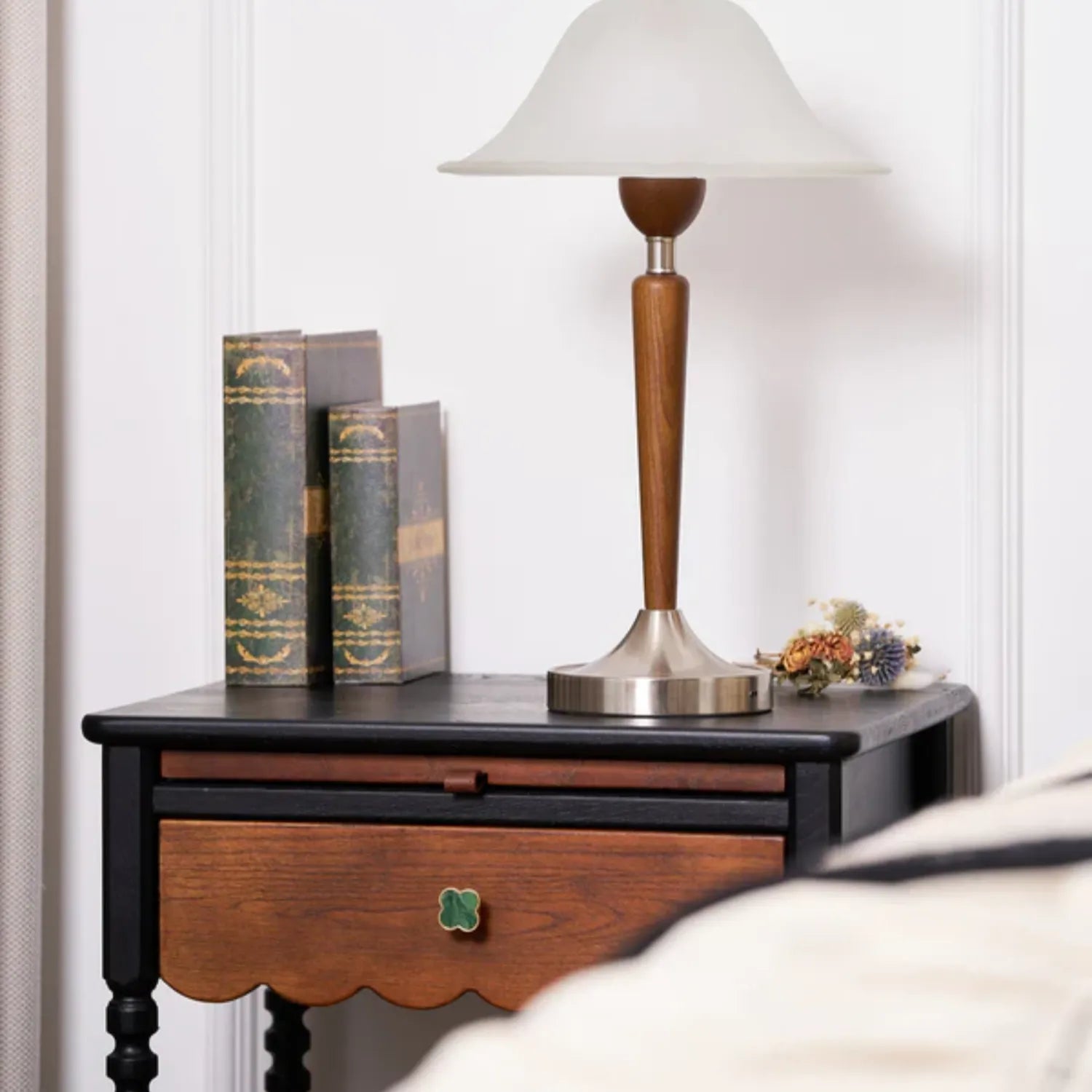 Wismo Vintage Table Lamp