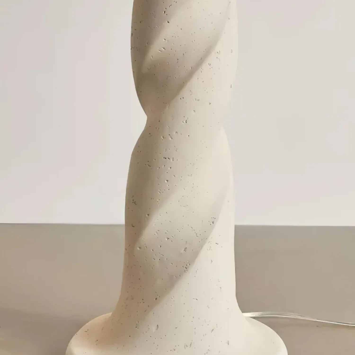 Yesoni Twist Floor Lamp