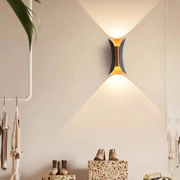 Otton Wall Light