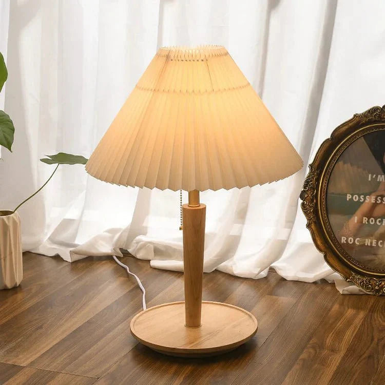 Lea Vintage Wooden Table Lamp