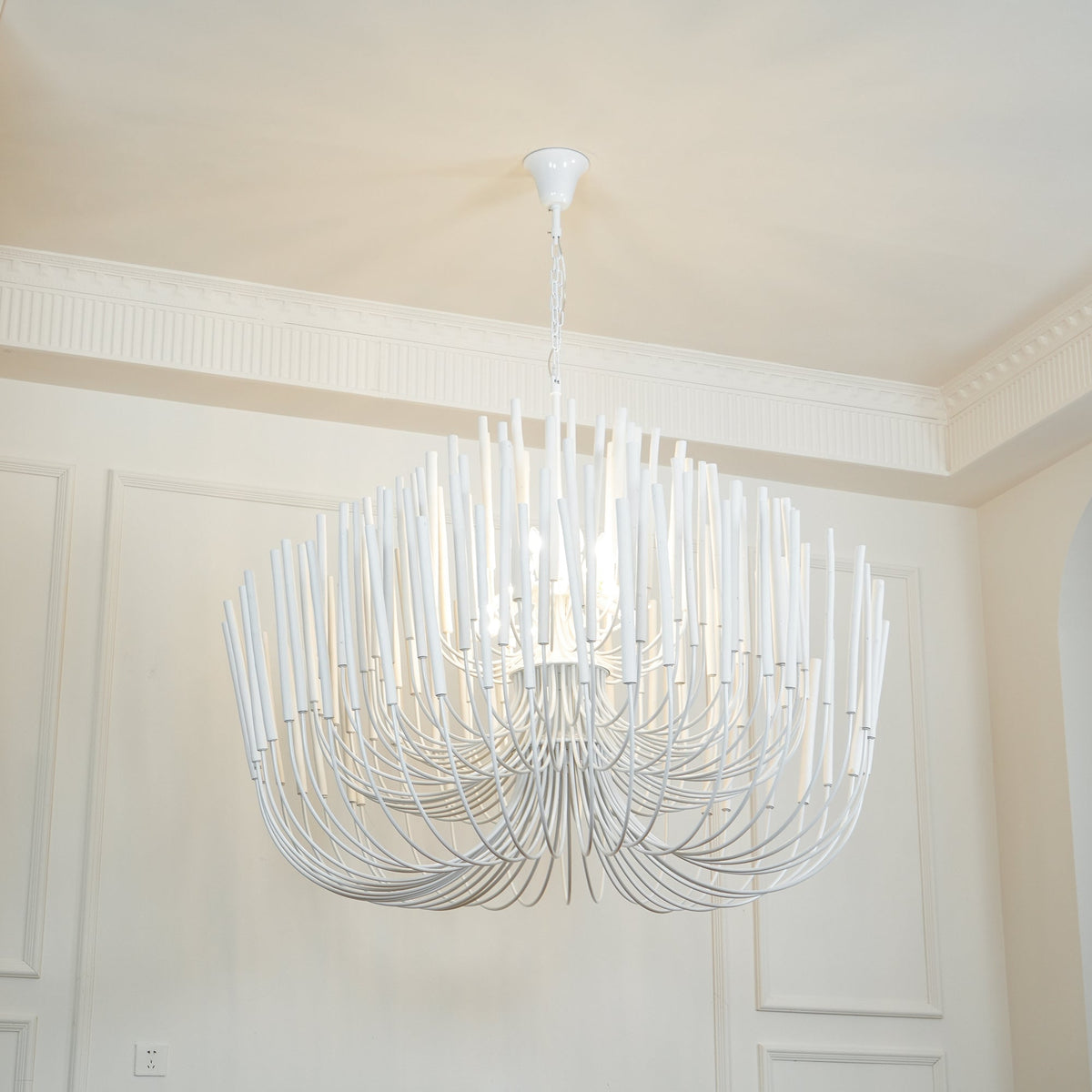 Kriro Round Chandelier