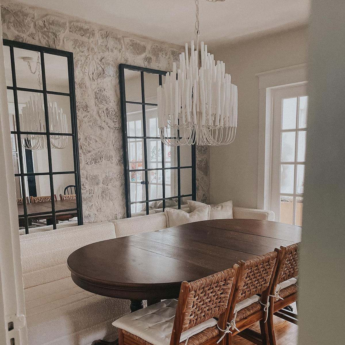 Kriro Round Chandelier