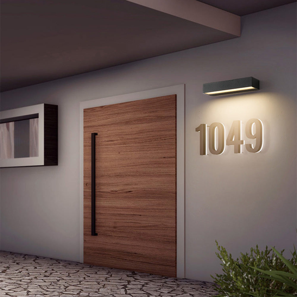 Nezo Outdoor Wall Light