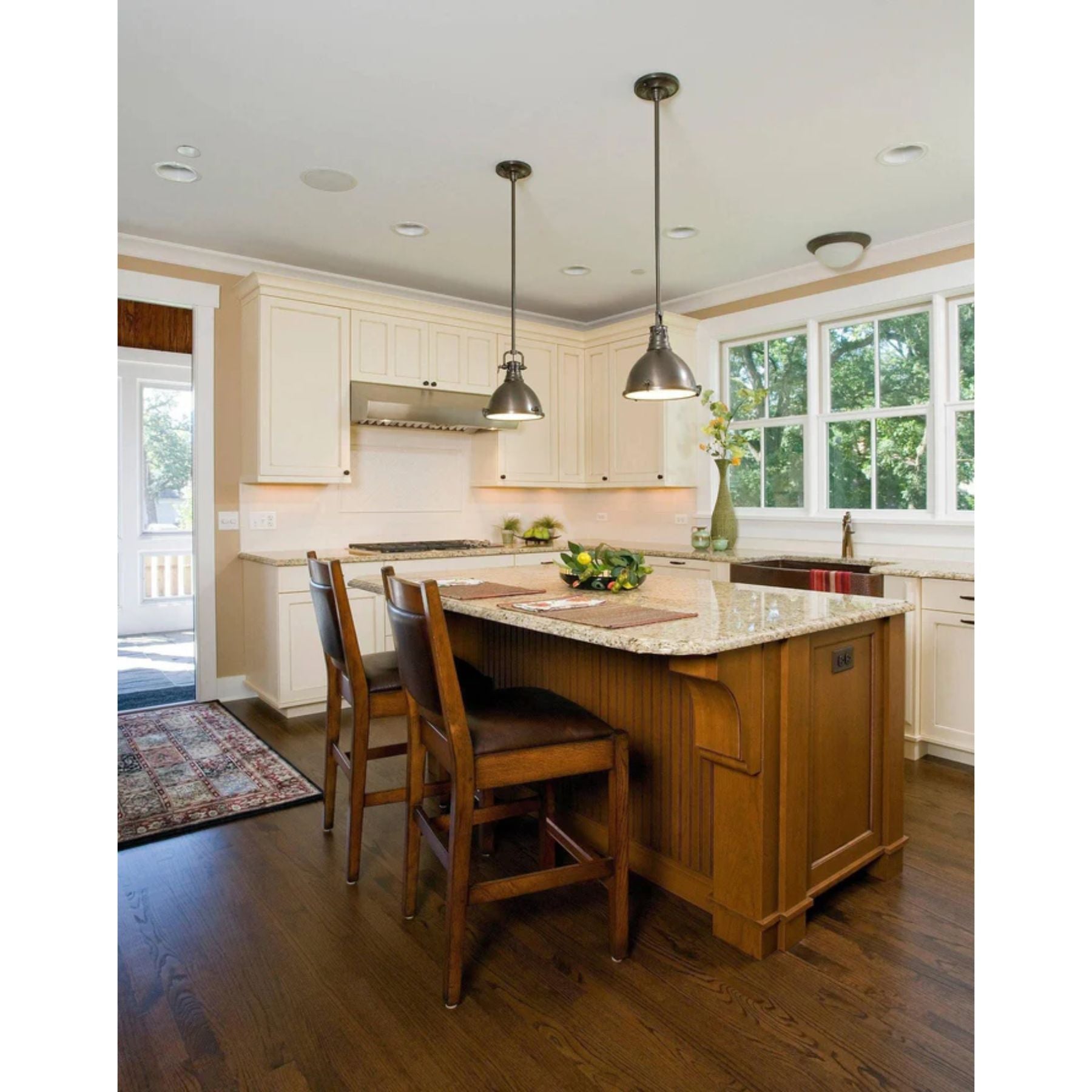 Levira Pendant Light