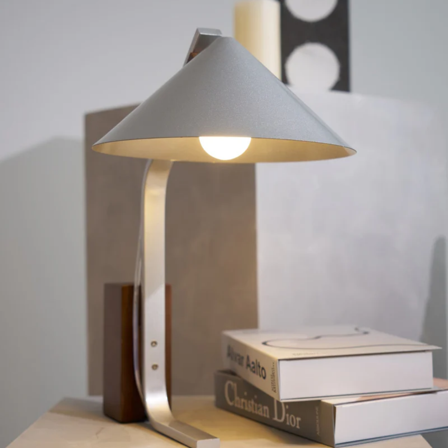 Arumeca Table Lamp