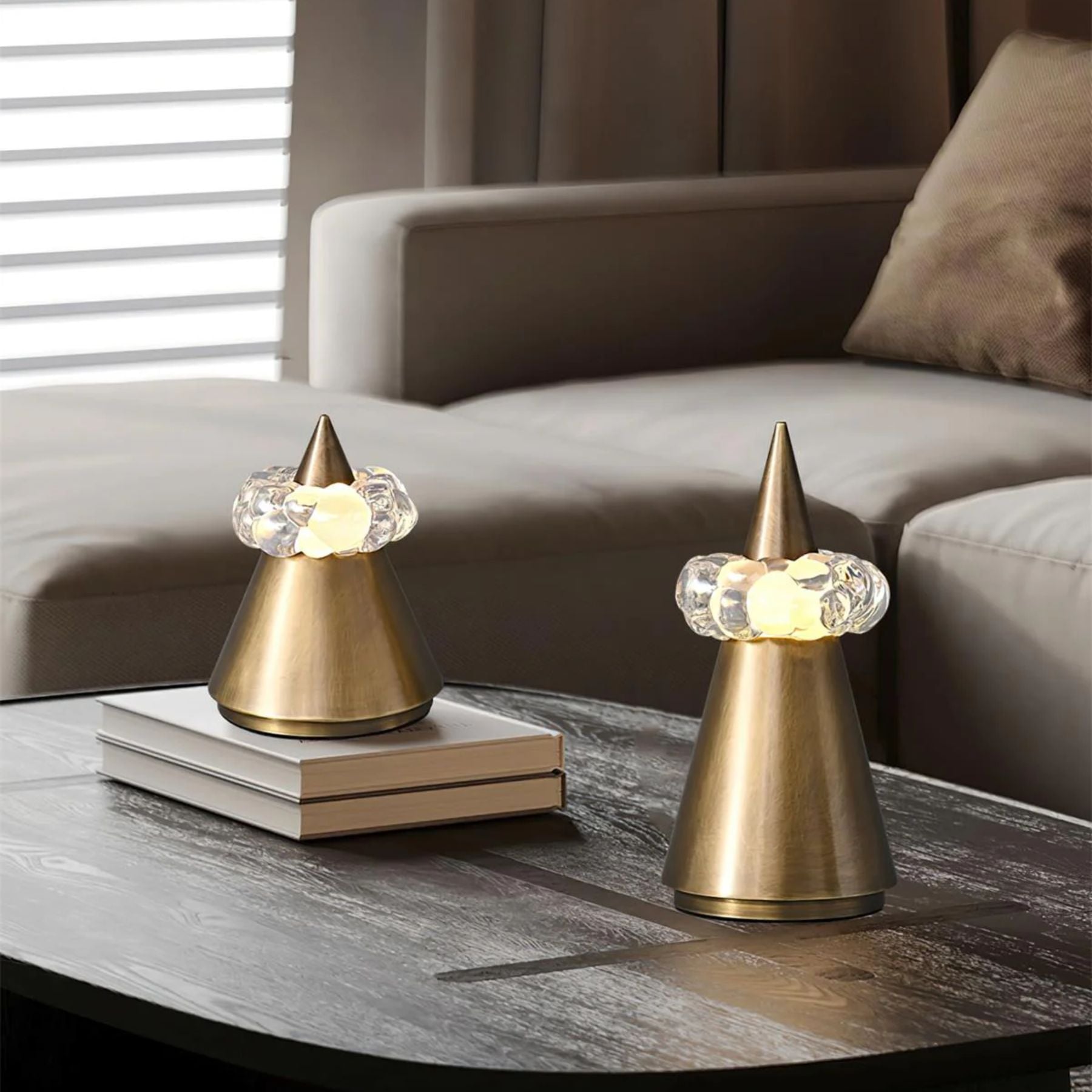 Glismo Table Lamp