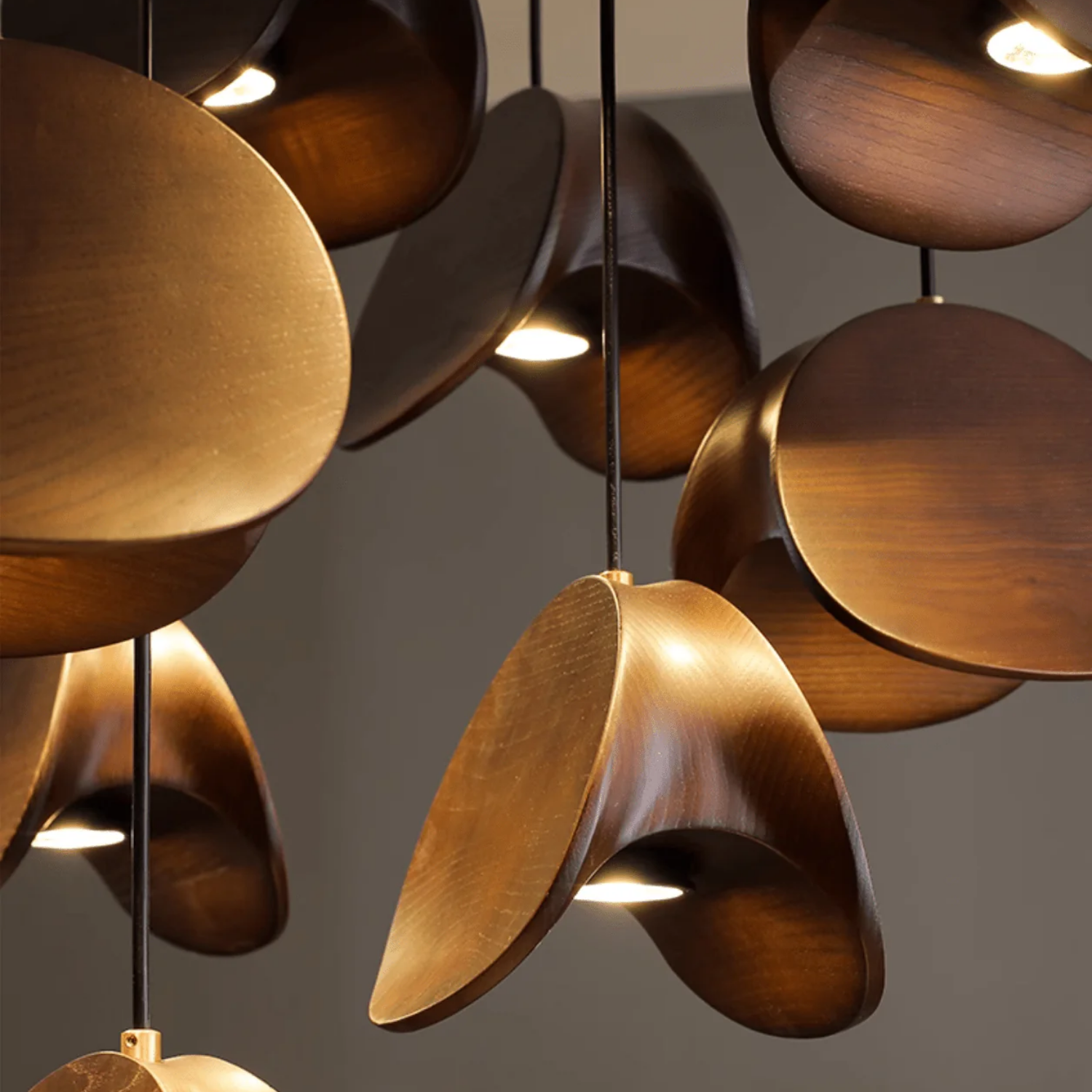 Folosc Pendant Light