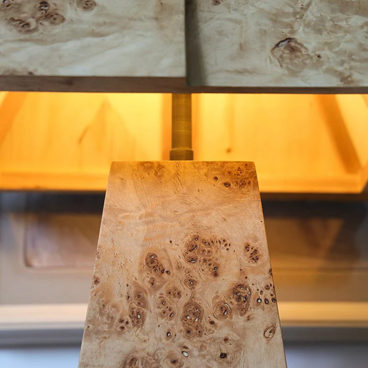 Amesis Table Lamp