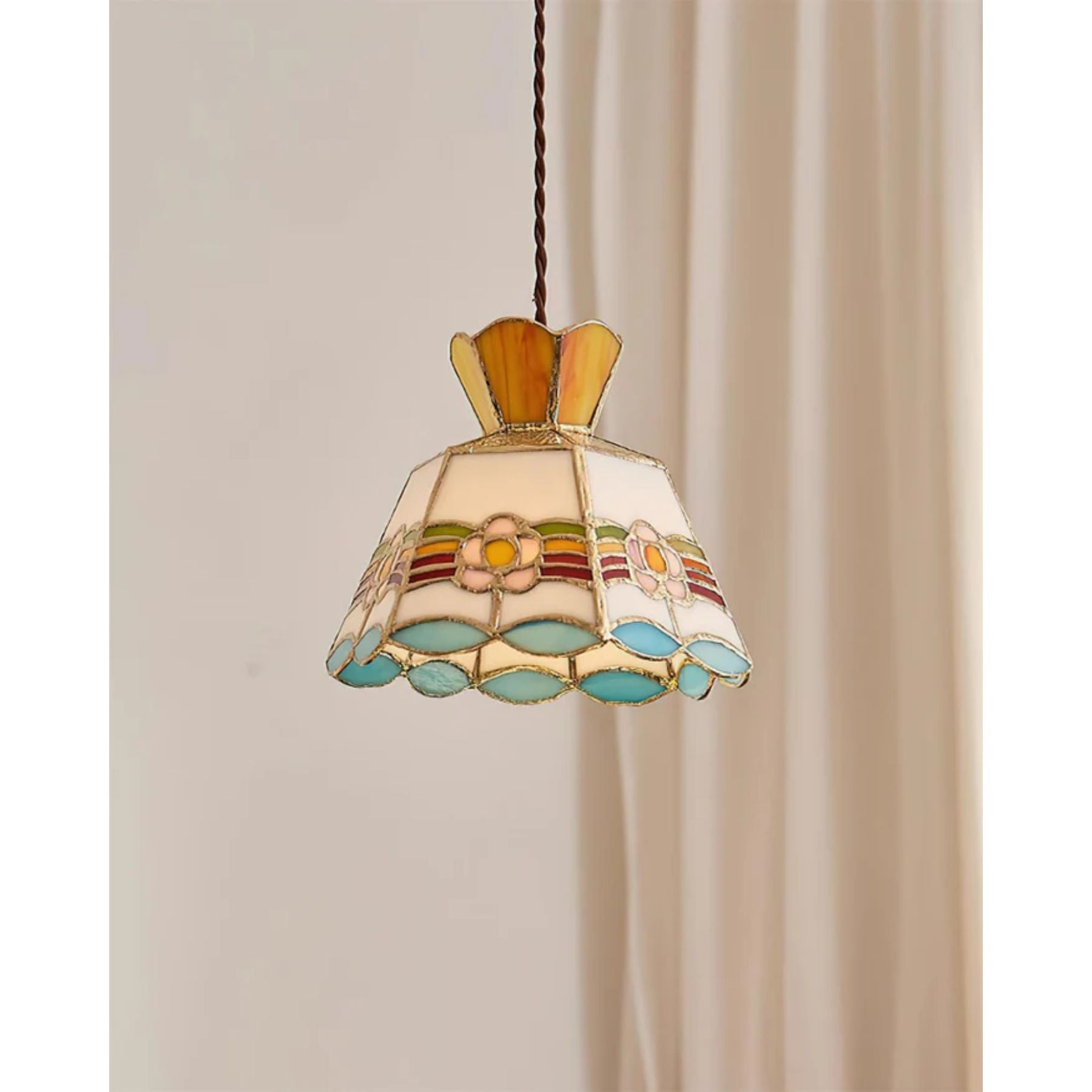 Rivano Tiffany Pendant Light