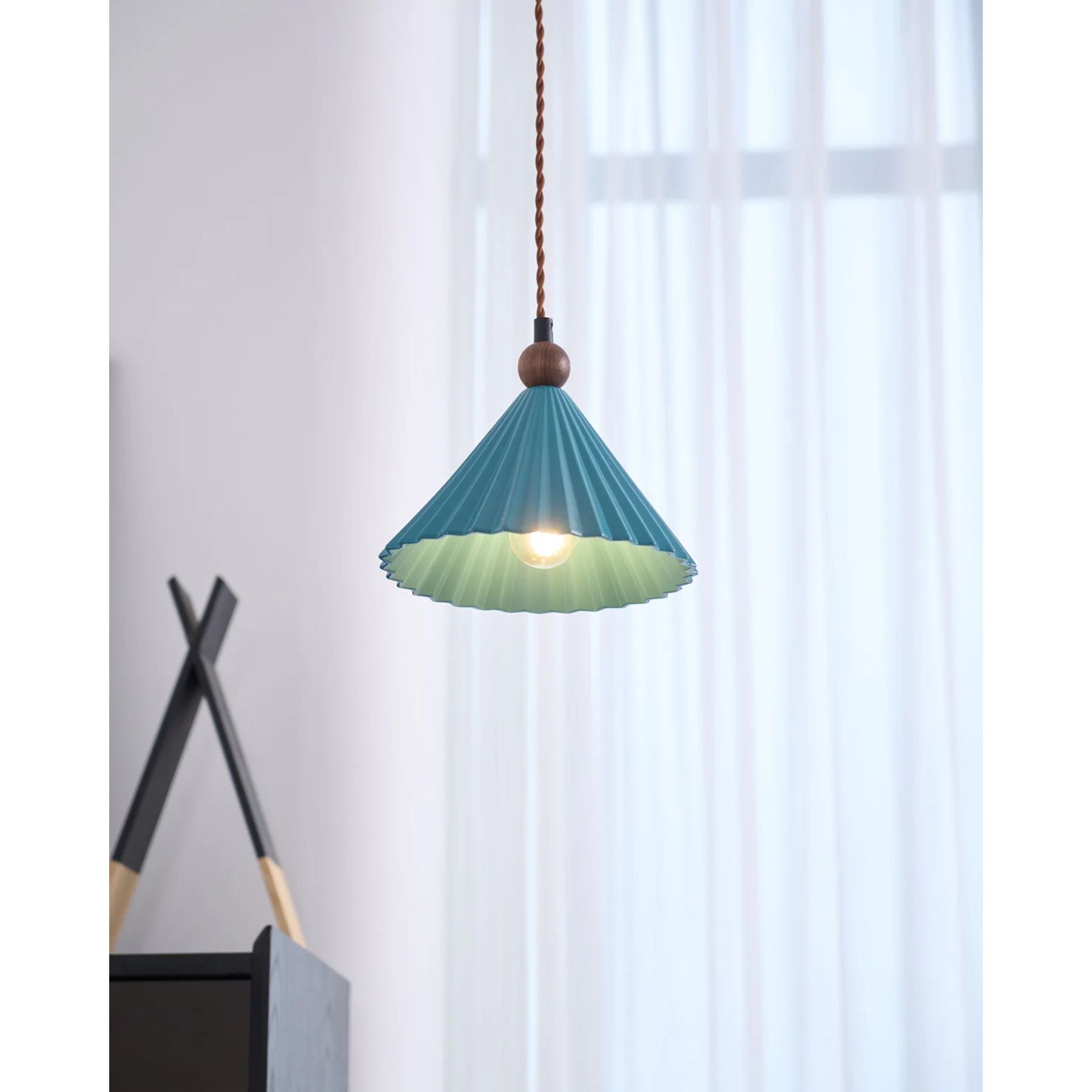 Kinnel Ceramic Pendant Light