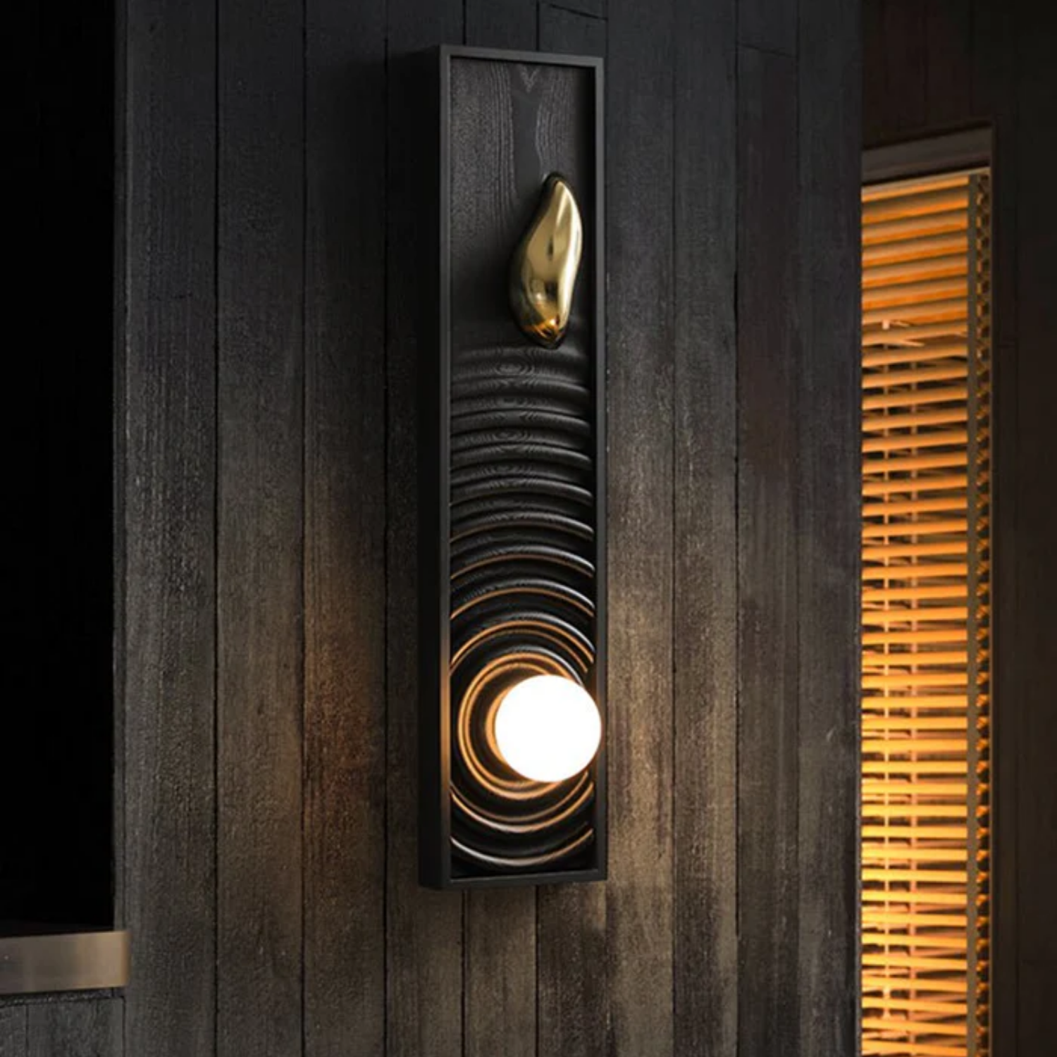 Moluze Wooden Wall Light