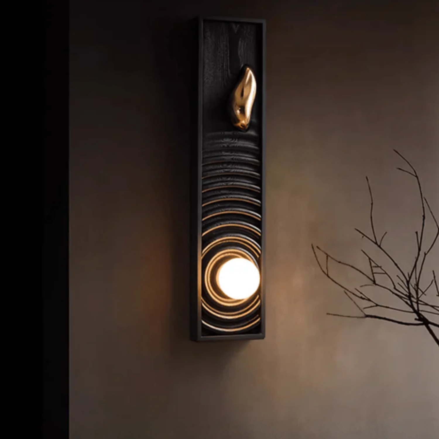 Moluze Wooden Wall Light