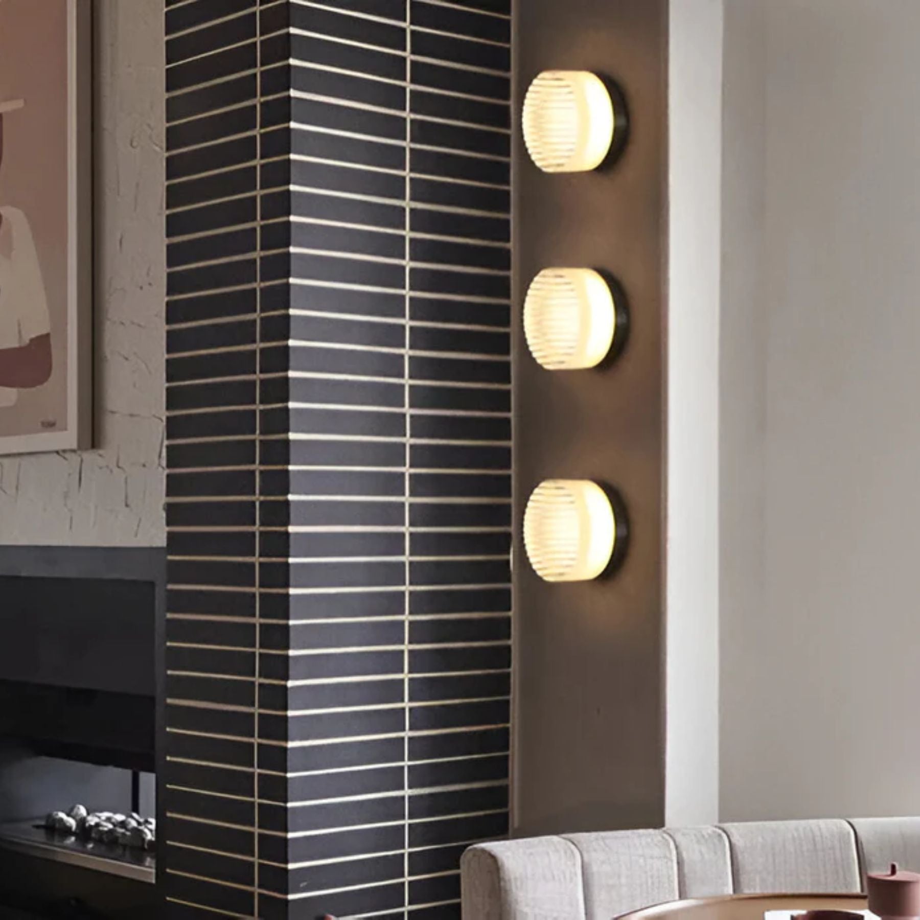 Ambrelo Wall Light
