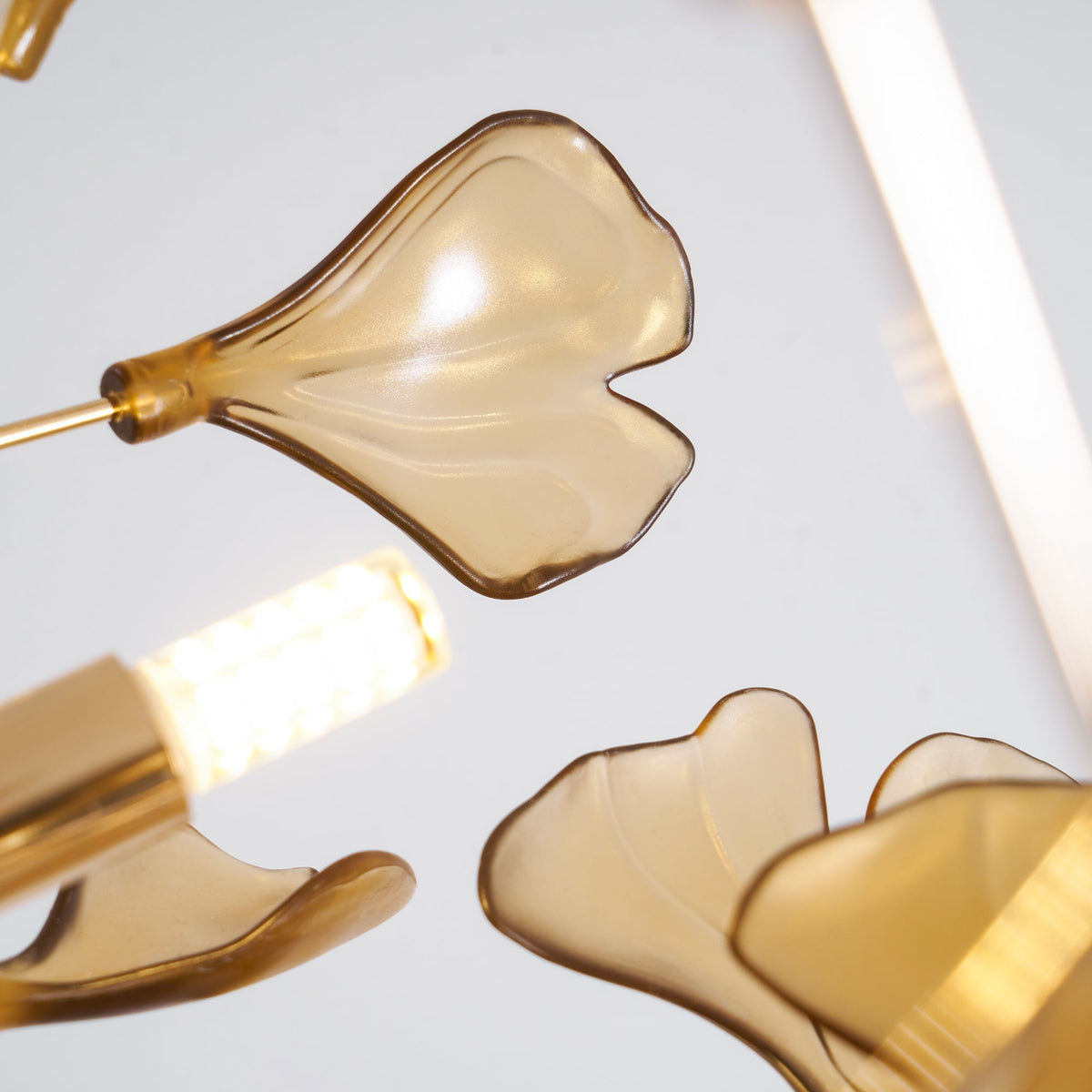 Kronta Linear Chandelier