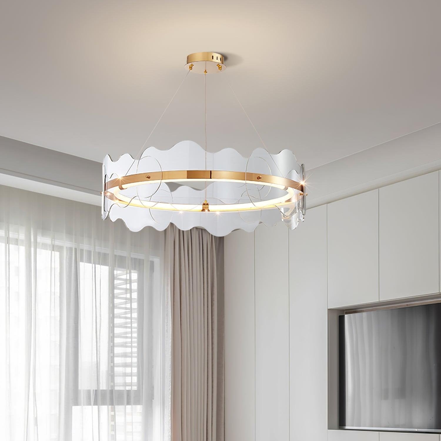 Acrylon Waved Pendant Light