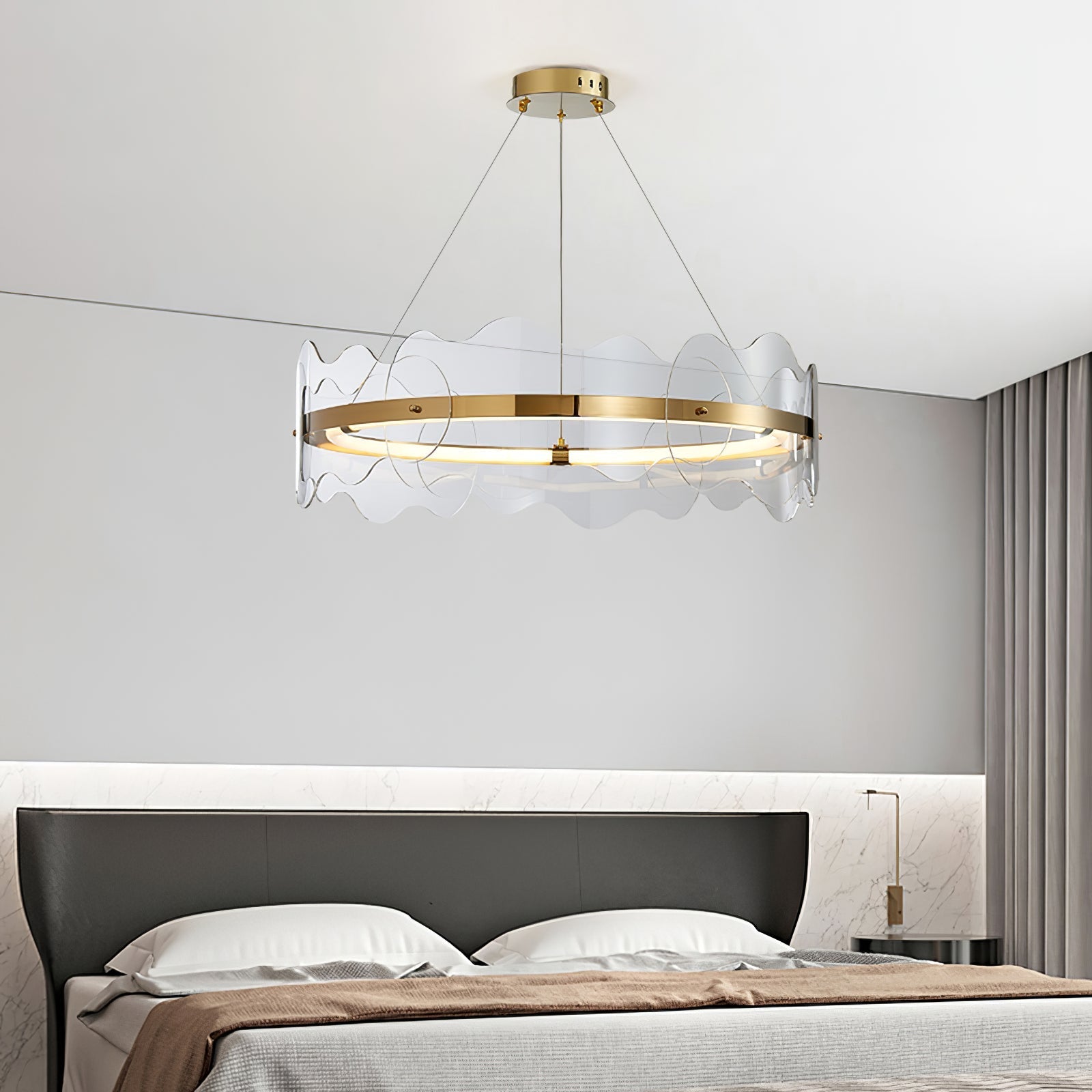 Acrylon Waved Pendant Light