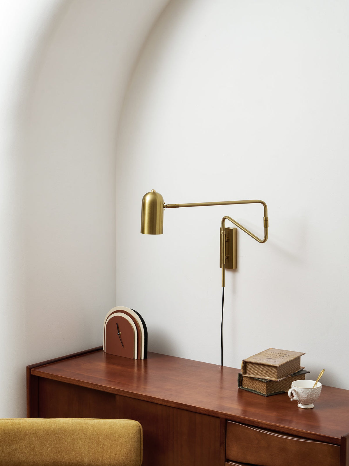 Coto Adjustable Wall Light