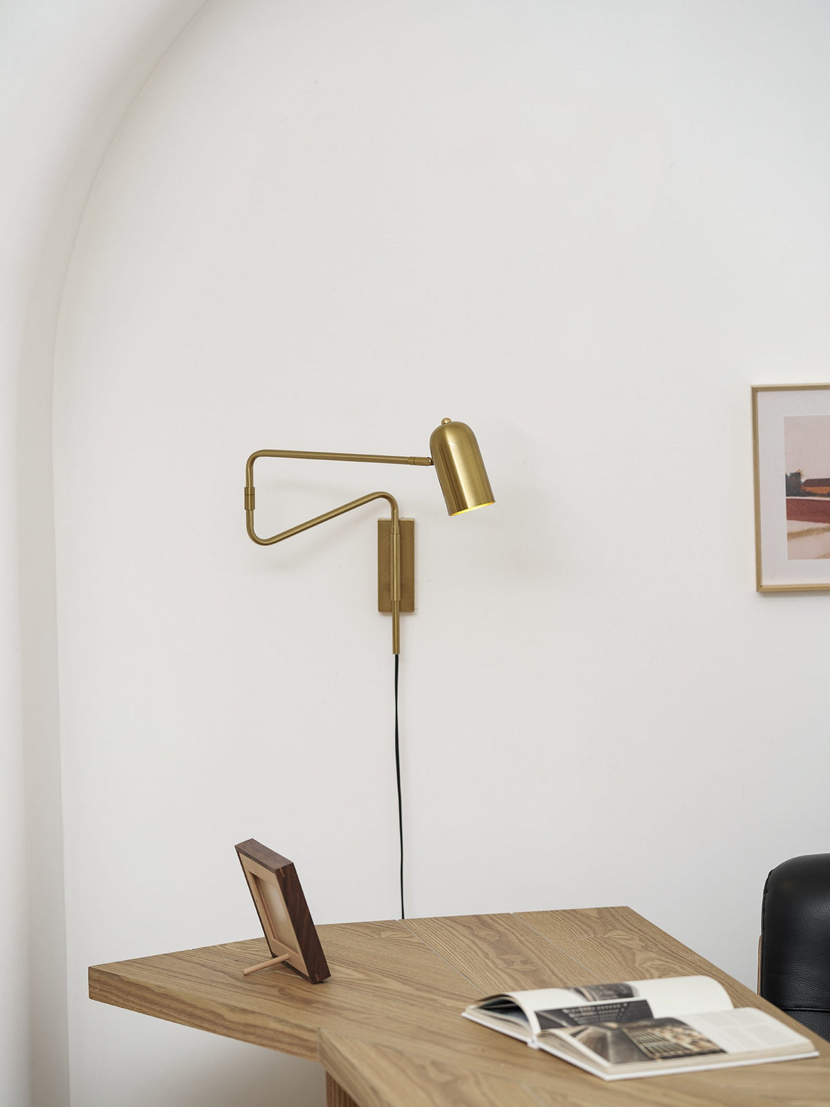 Coto Adjustable Wall Light