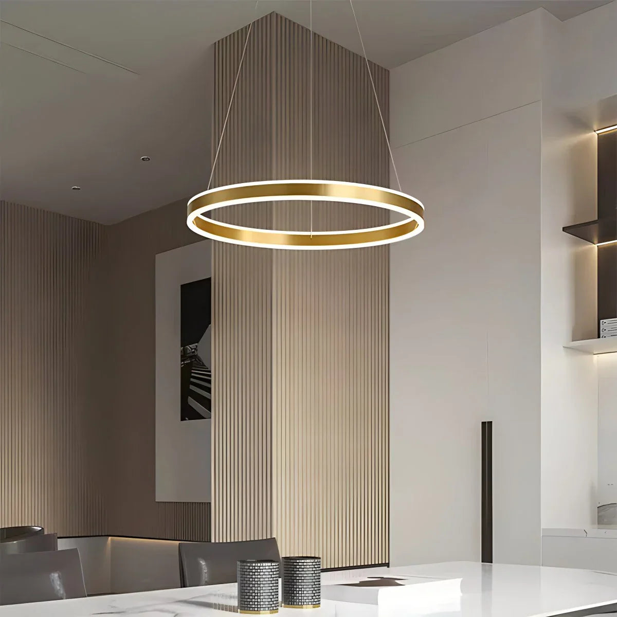 Lavezis Pendant Light