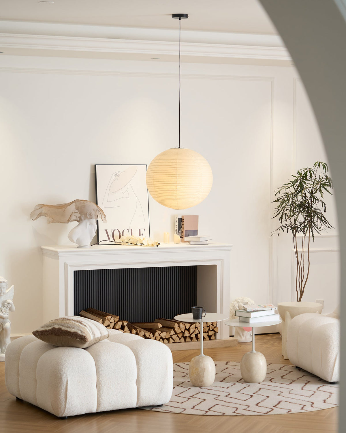 Dituli Globe Pendant Light