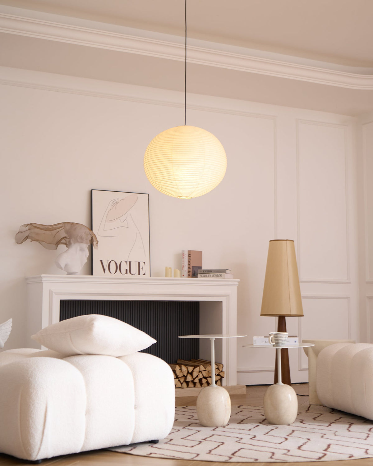 Dituli Globe Pendant Light