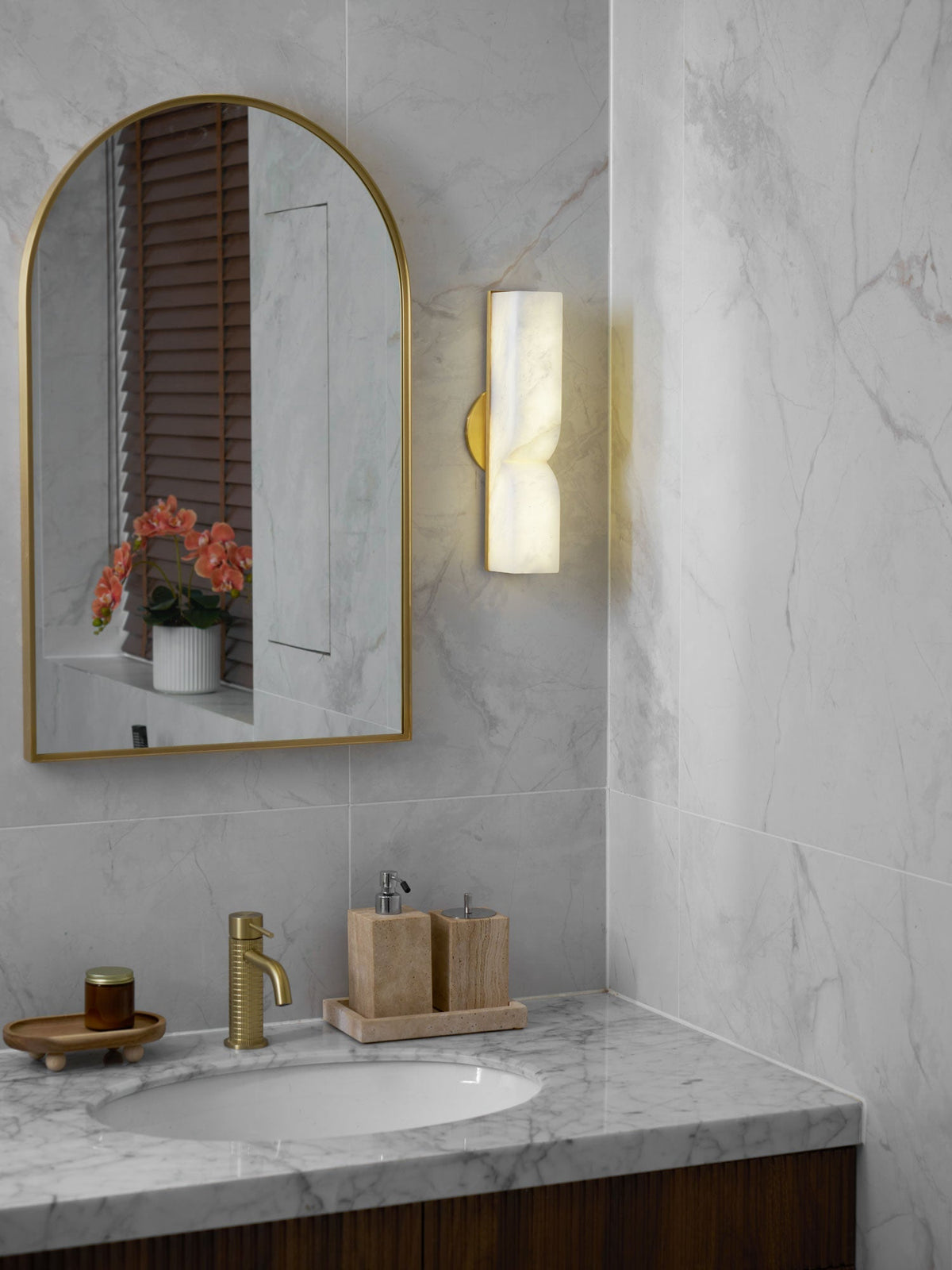 Travo Sculptural Wall Light