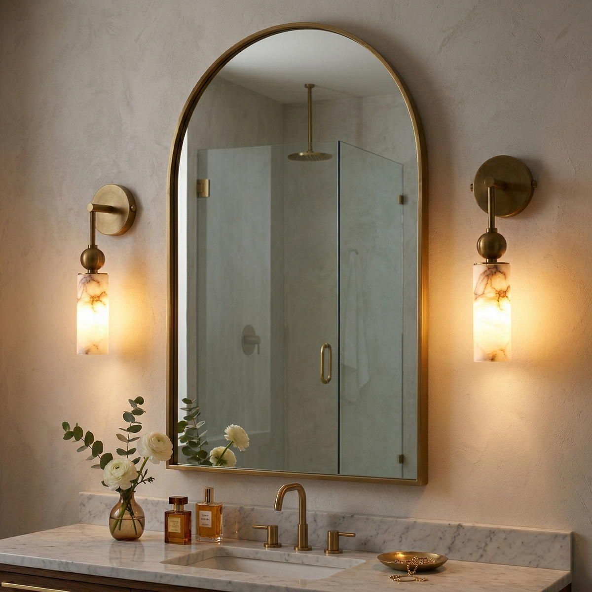 Golani Linear Wall Light