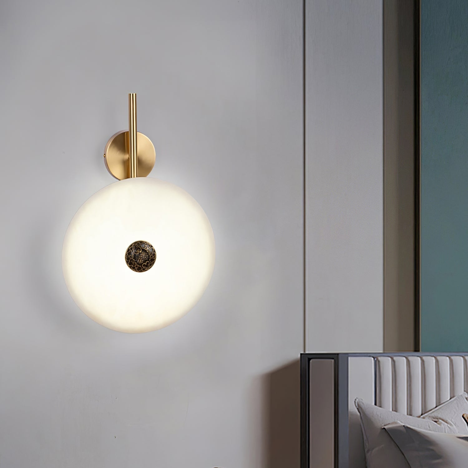 Mesona Alabaster Wall Light