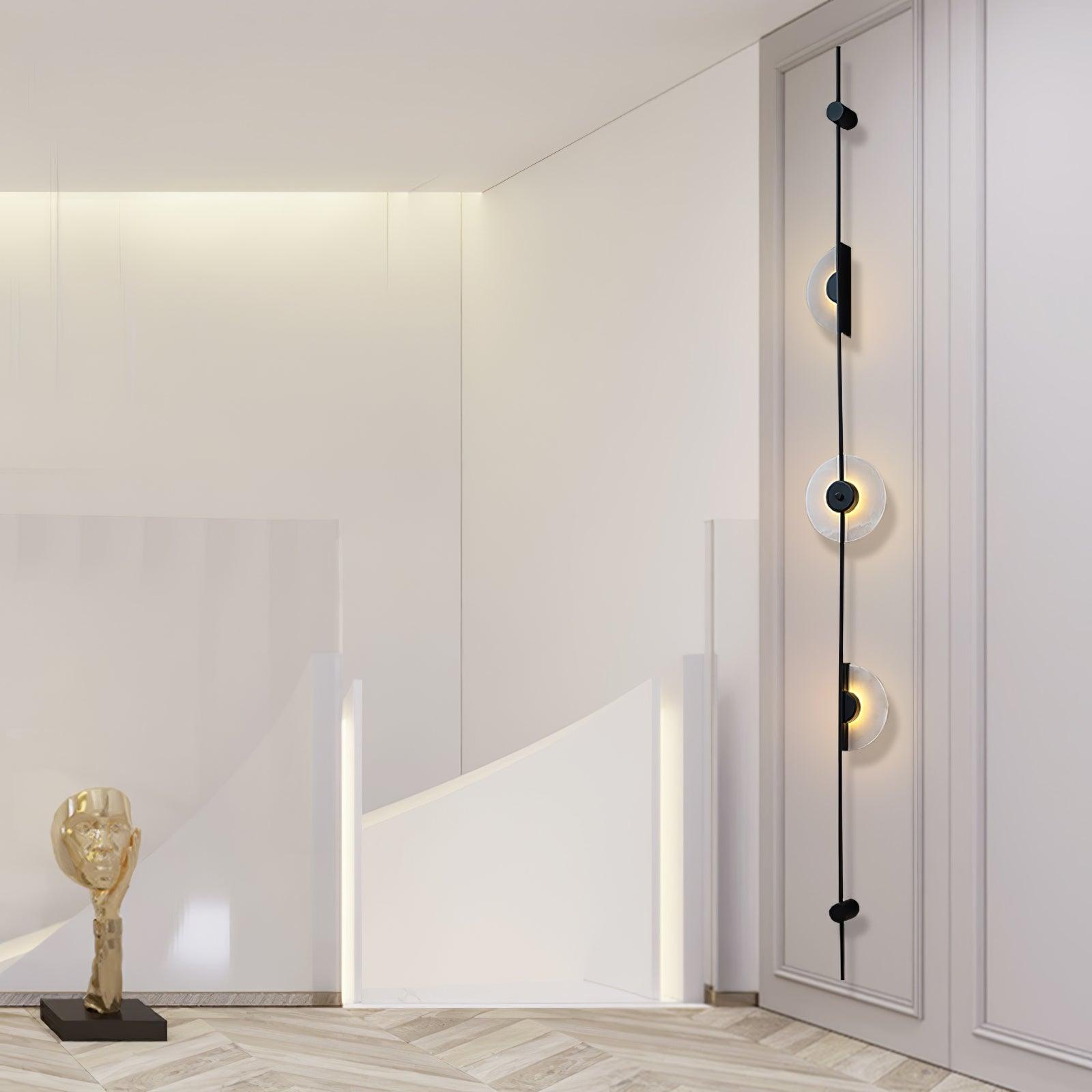 Duelsy Vertical Wall Light With Plug