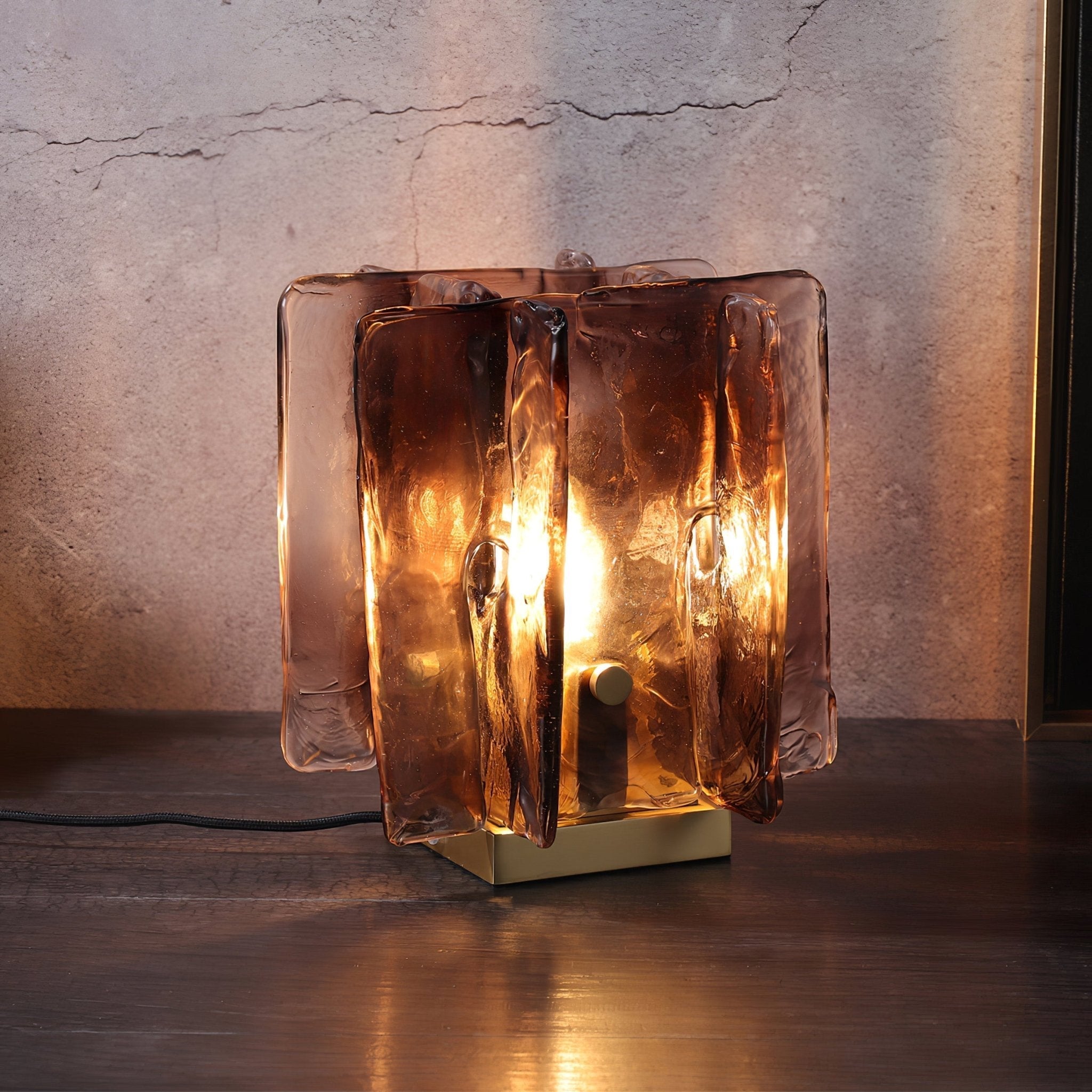 Abelly Table Lamp