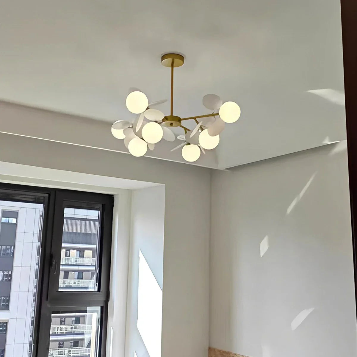 Floyizo Ceiling Light