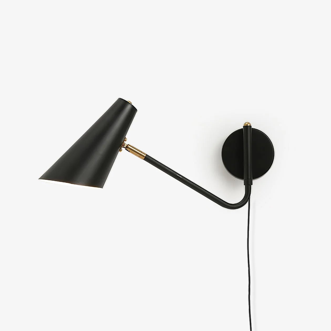 Arex Wall Light With Plug