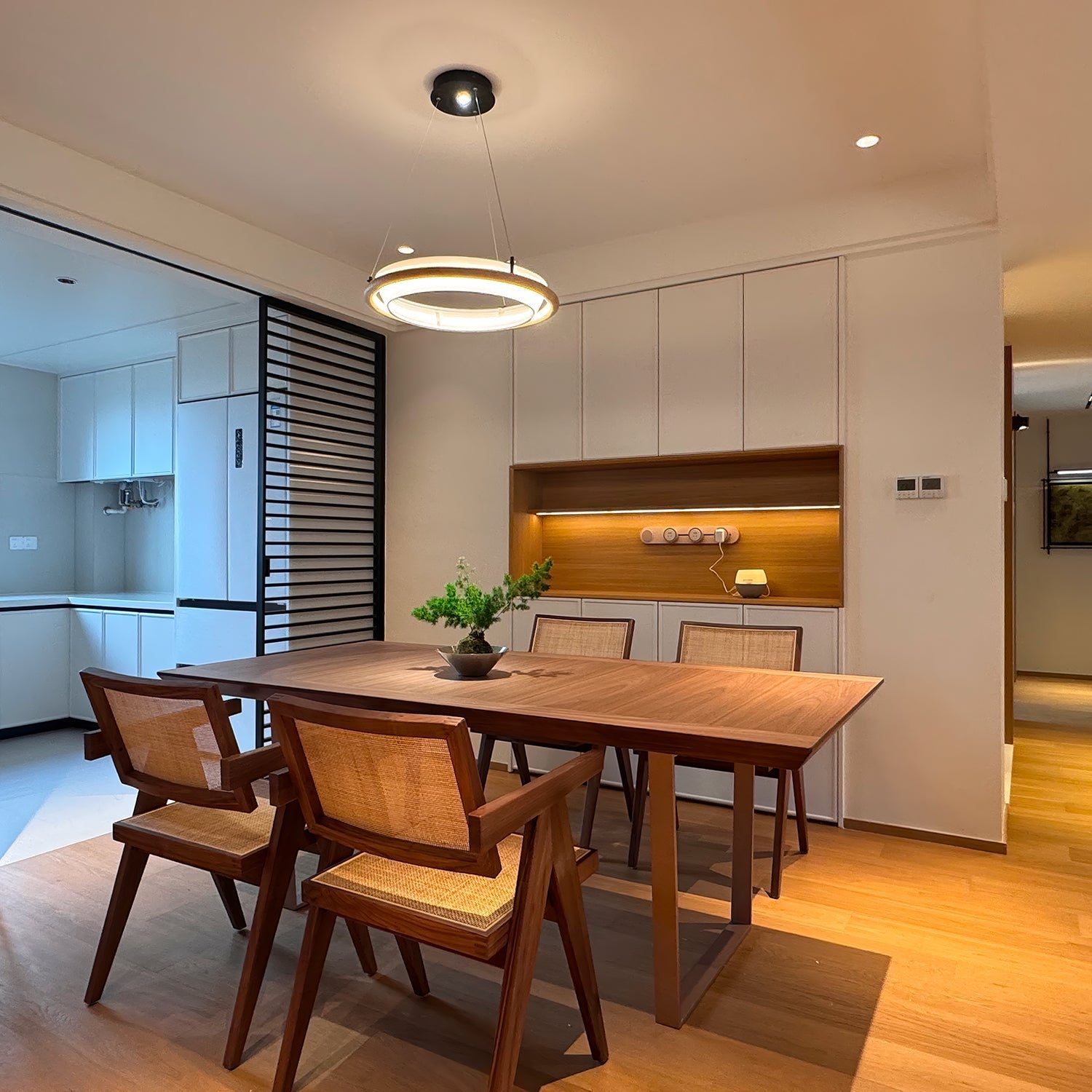 Achento Pendant Light