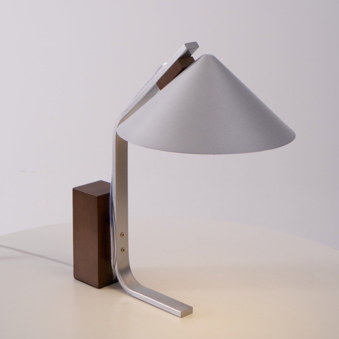 Arumeca Table Lamp