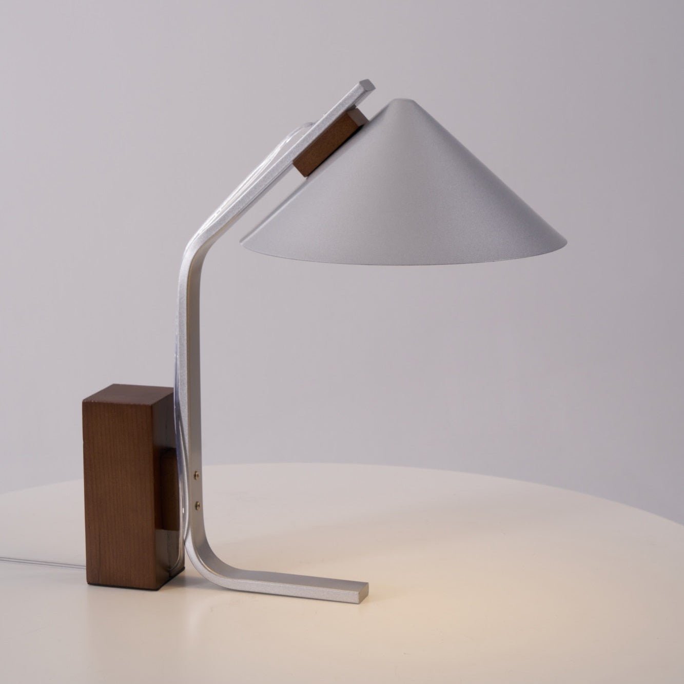 Arumeca Table Lamp