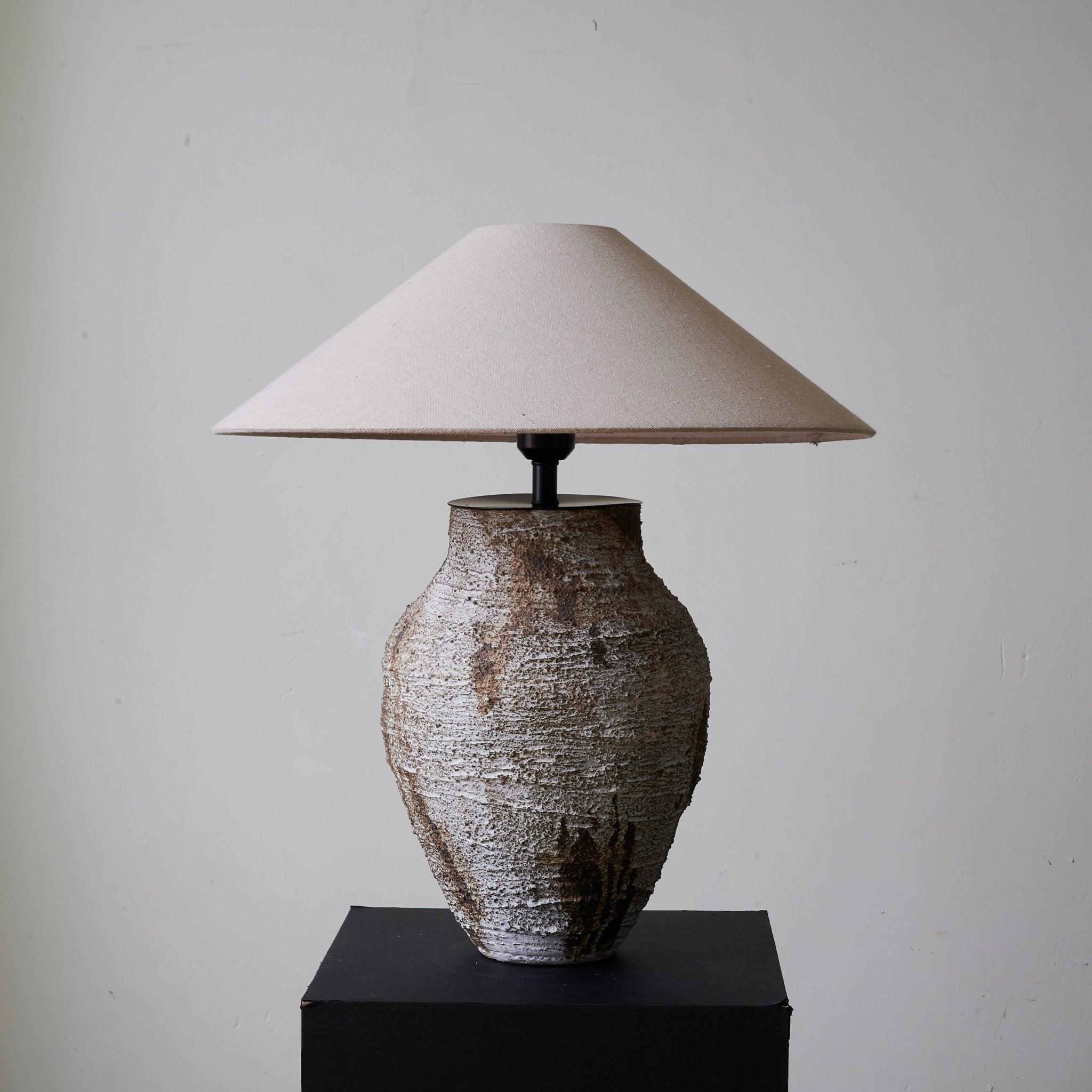 Atexo Table Lamp