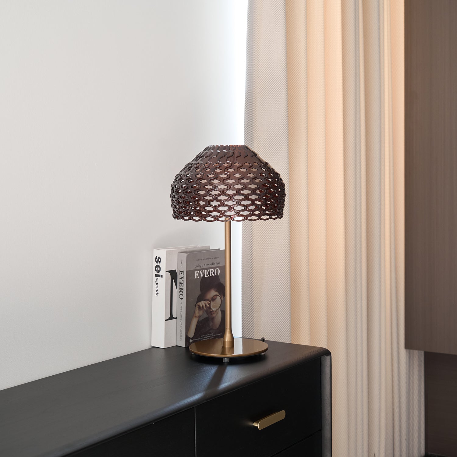 Aremillo Table Lamp