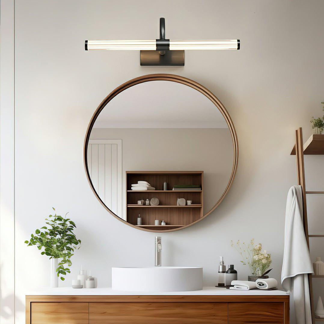 Feonis Wall Light
