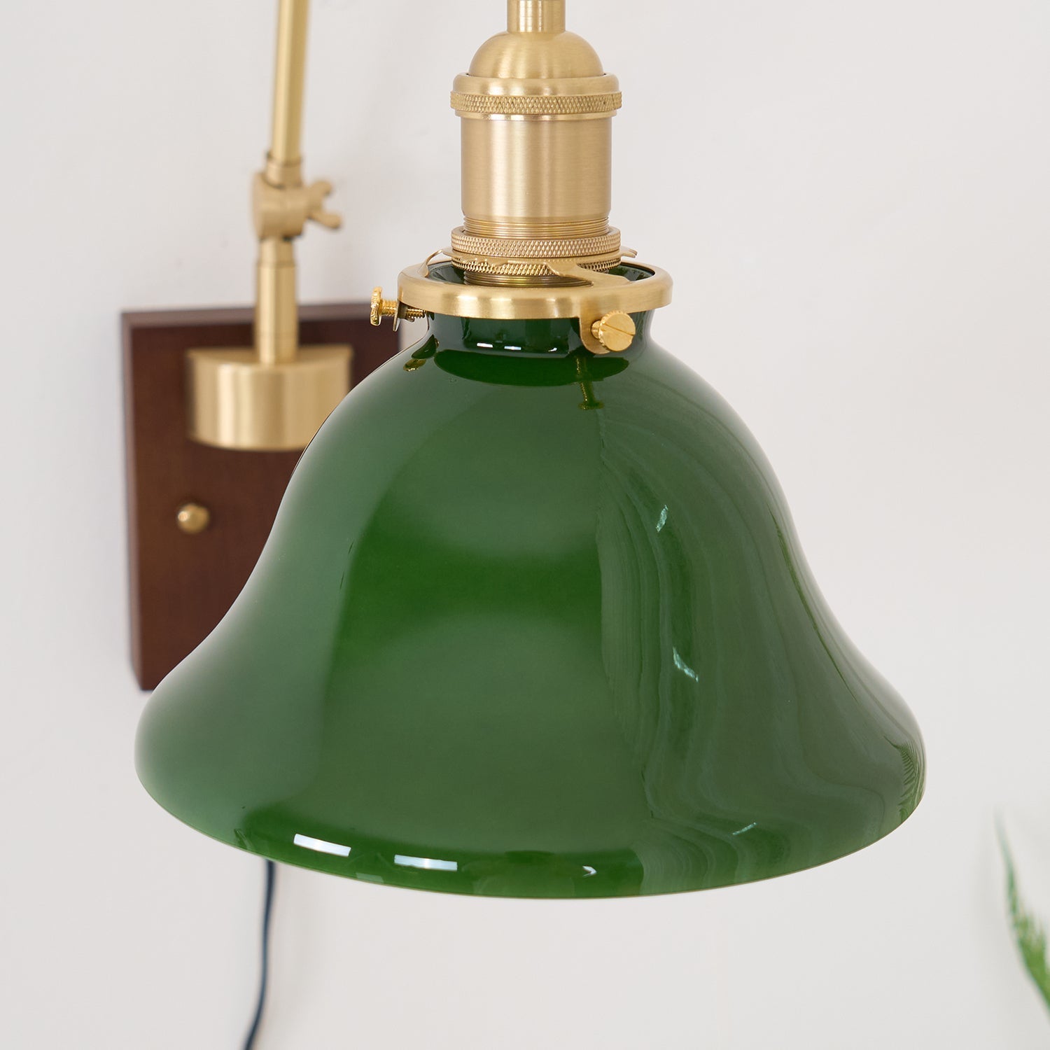Molvik Wall Light