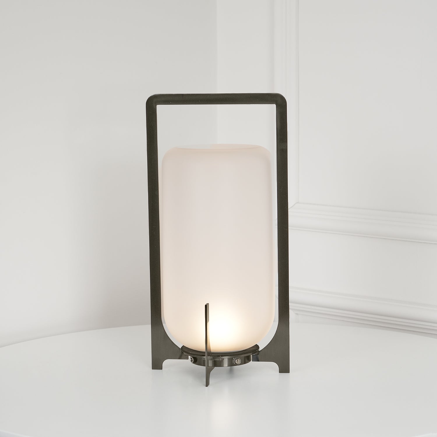 Somvian Table Lamp