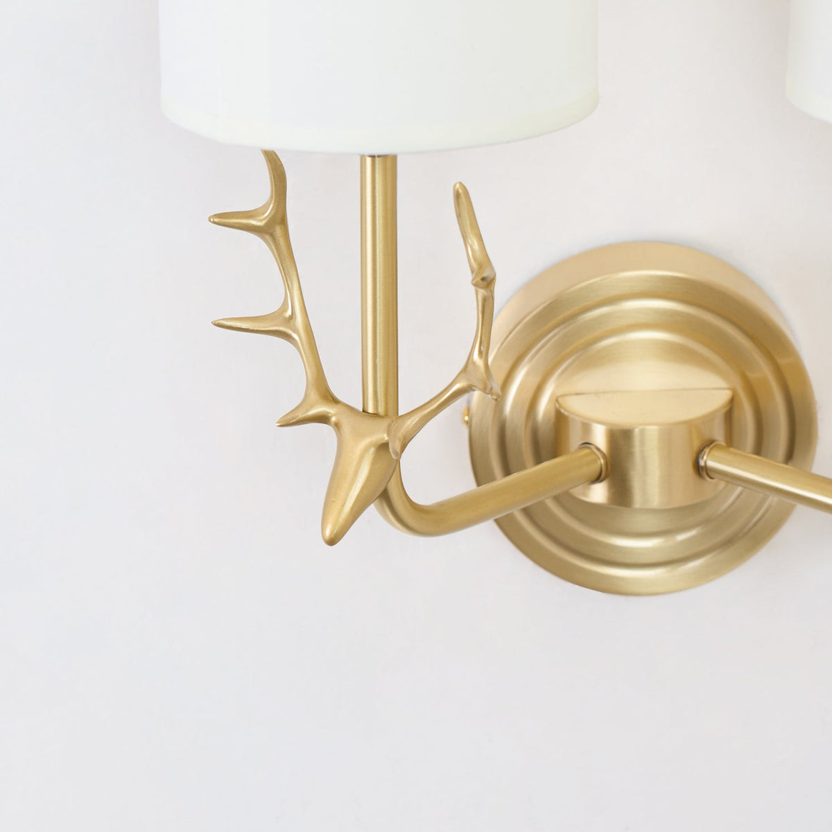 Varara Deer Wall Light
