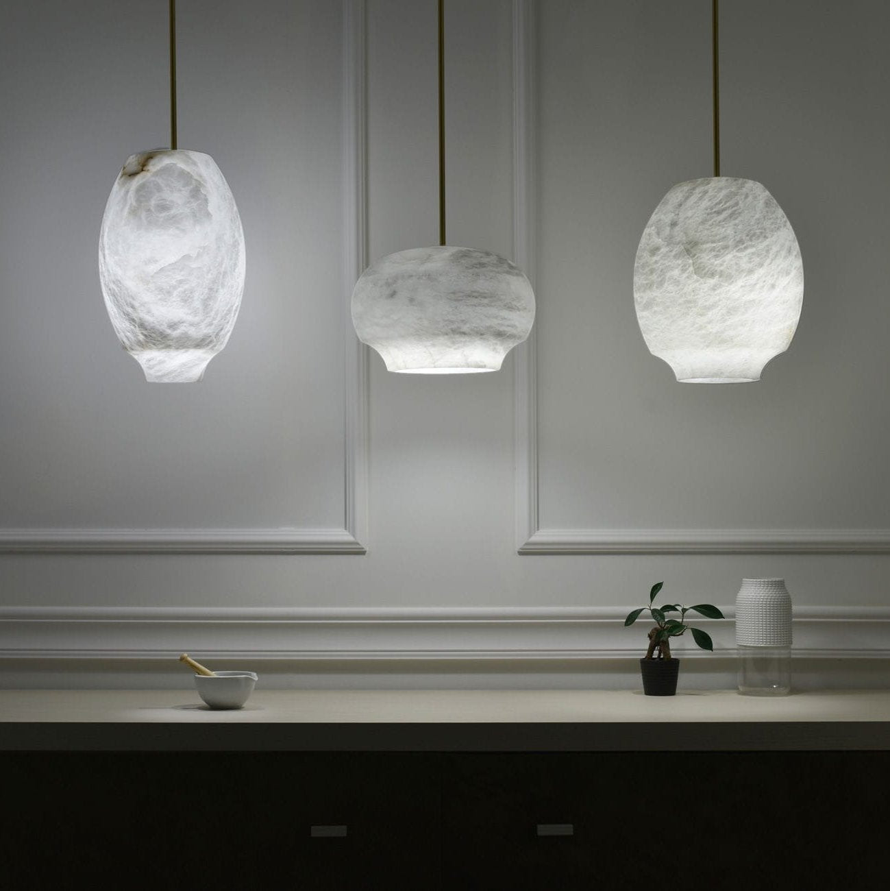 Cenlave Alabaster Pendant Light