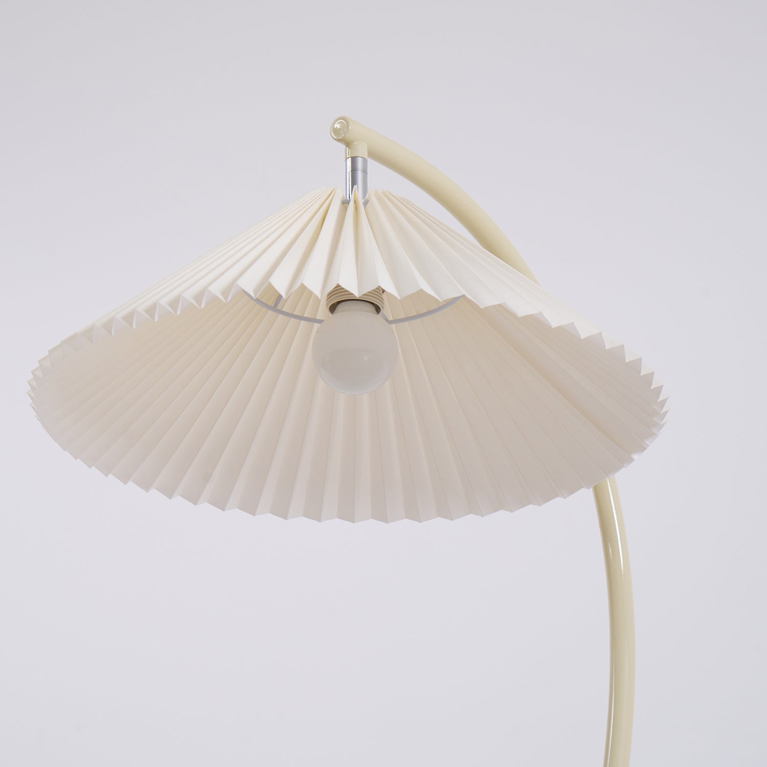 Serini Floor Lamp