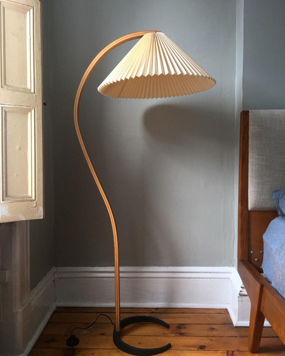 Capereni Floor Lamp