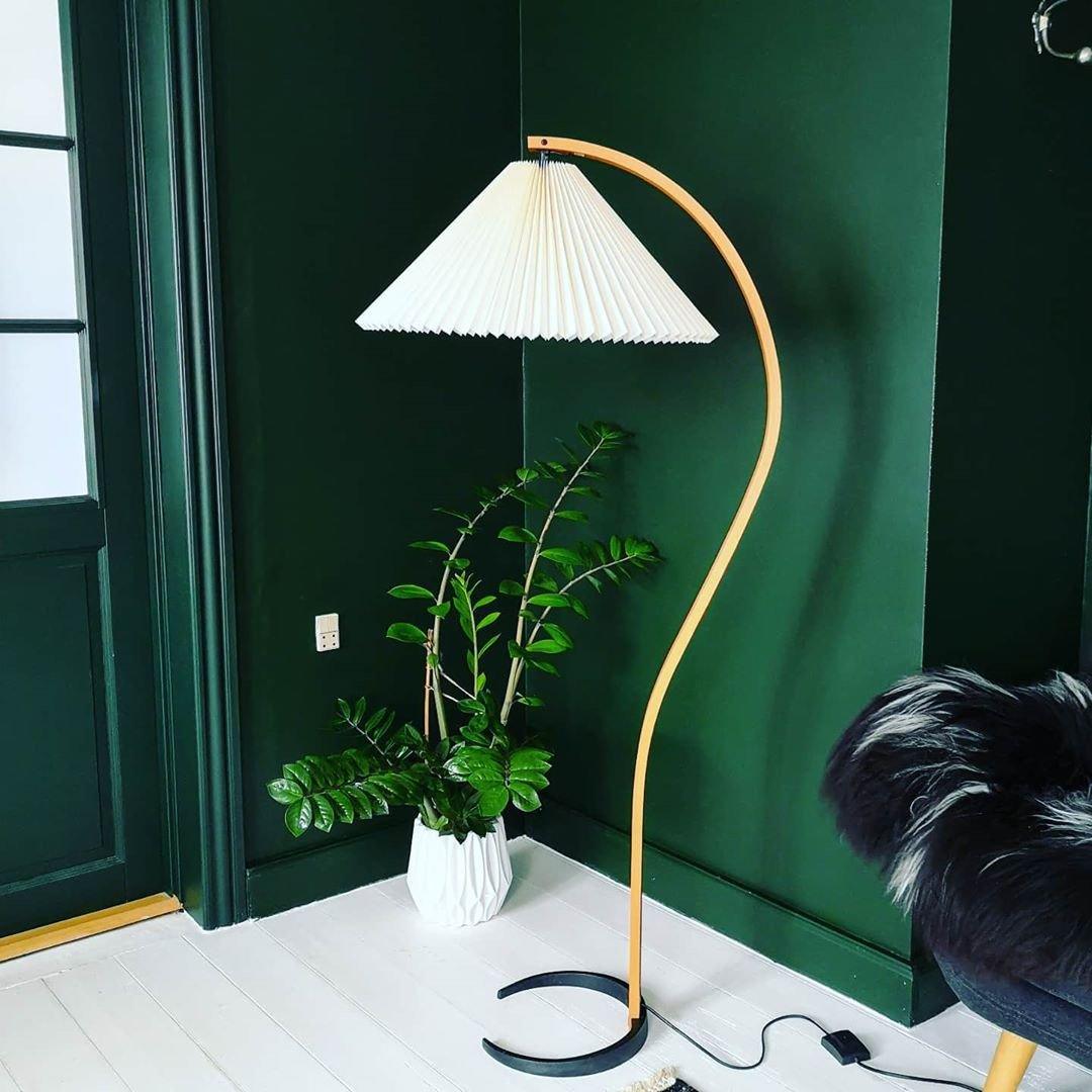 Capereni Floor Lamp